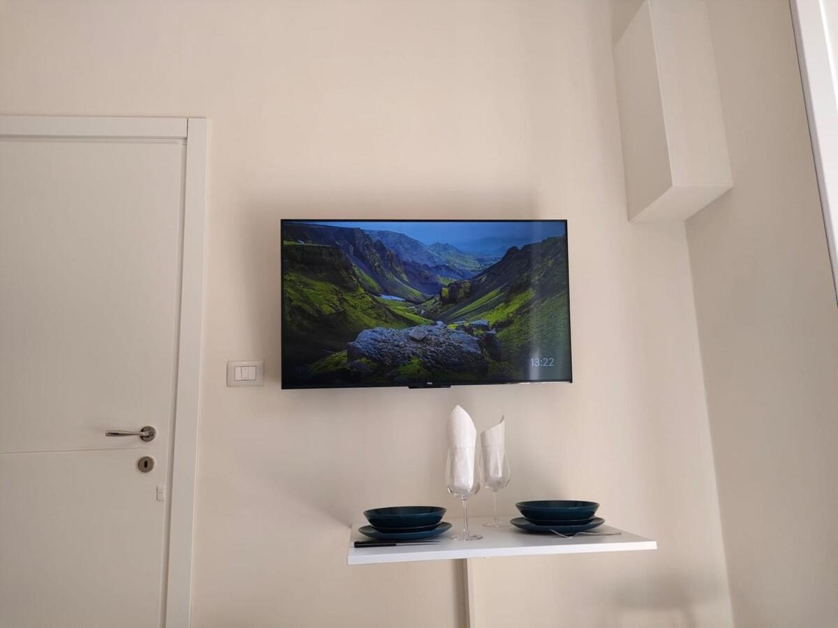 Beautiful Suite Near Metro Torino Esterno foto